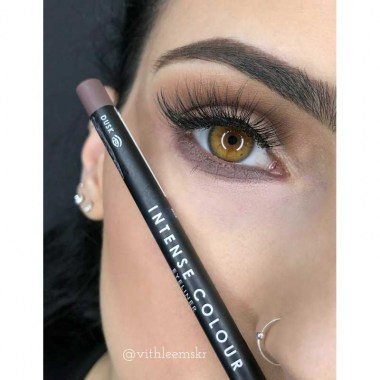 mua-intense-colour-eyeliner-dusk (2)